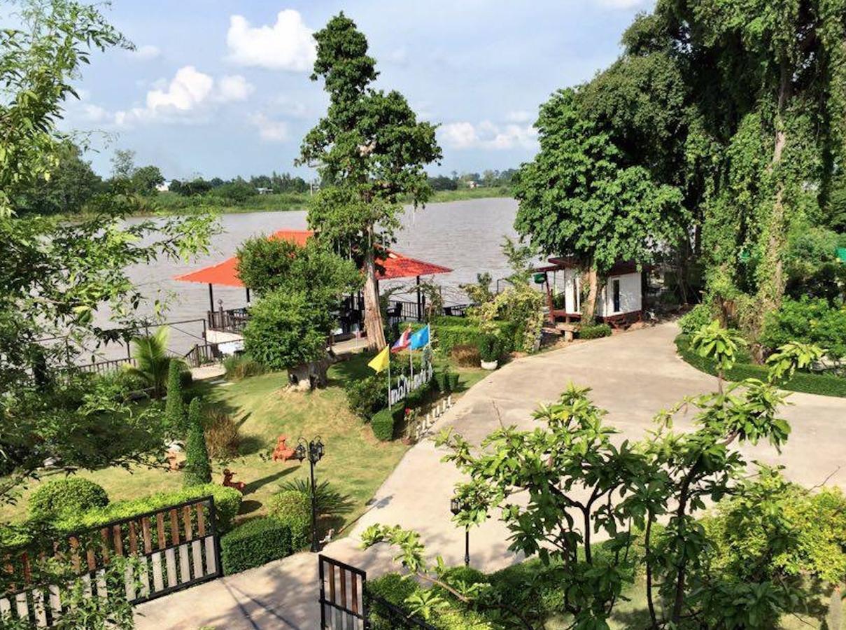 Maeping Mango Riverside Resort Kamphaeng Phet Buitenkant foto