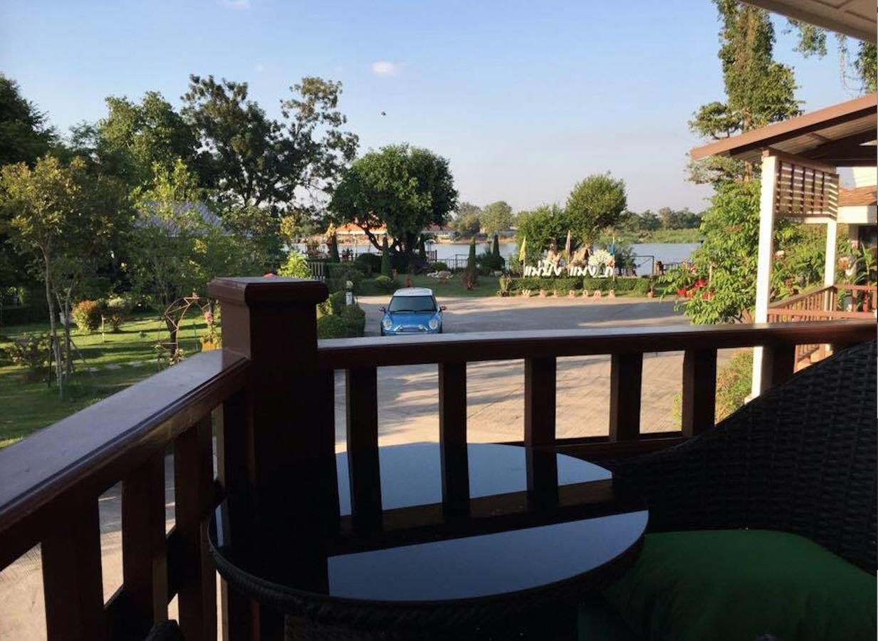 Maeping Mango Riverside Resort Kamphaeng Phet Buitenkant foto